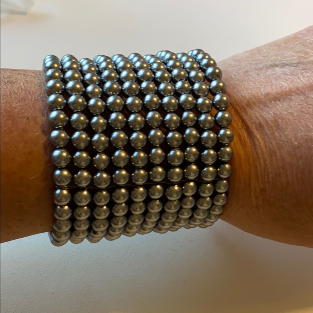 Silver gray thick faux pearl bracelet cuff